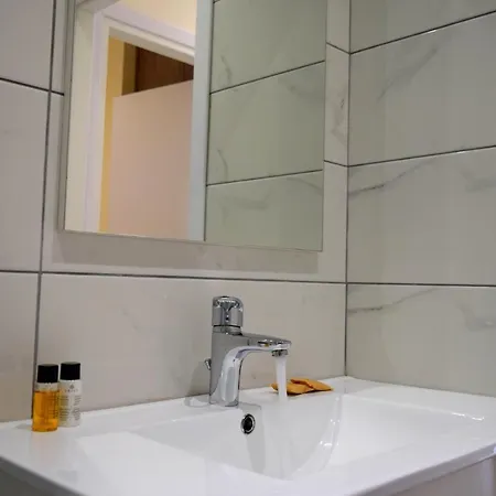 Apartment Cross Road Ayia Napa